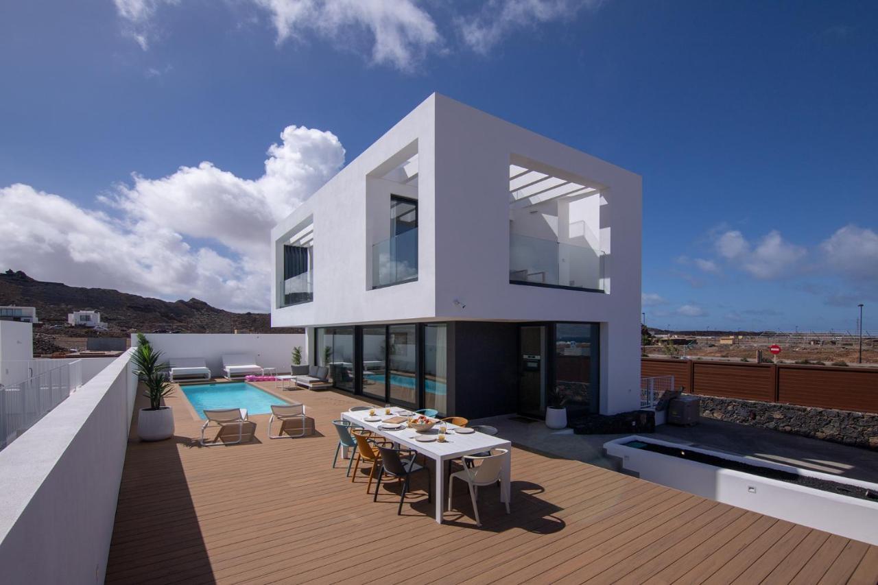 Villa Yolo Luxe Sur Private Pool Corralejo By Holidays Home المظهر الخارجي الصورة